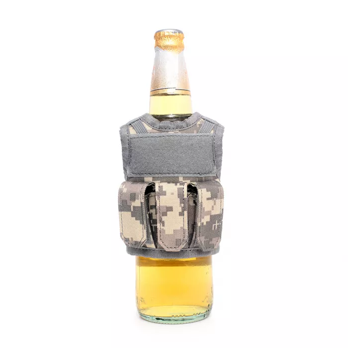 Mini Tactical Schutzweste mit Fronttaschen für Bierflasche / Weinflasche / Thermosflasche - Digital-ACU